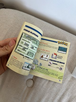 Pokémon Amarillo Game Boy + Guía Trainer