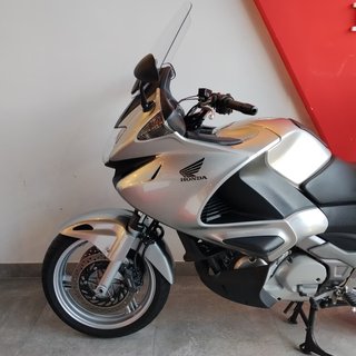 Honda Deauville 700 ABS