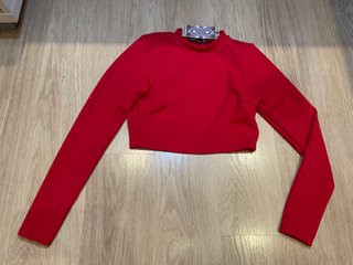 Conjunto top y falda pantalón roja