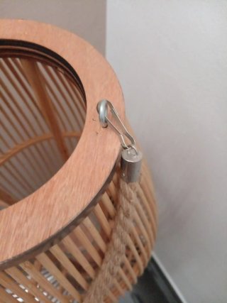 Farol de bambú con asa de cuerda
