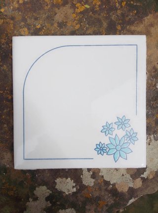 Azulejos cerámicos vintage flor azul. Años 70.