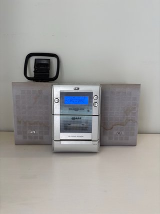 Minicadena JVC Radio CD