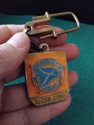 Llavero Antiguo Cross CANOE NC 1986