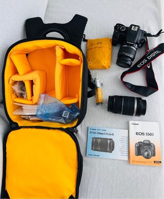 Canon EOS 550D con 18-55 mm + Lente EF-S 55-250mm