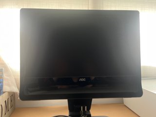 Monitor AOC 18 Negro. Precio negociable
