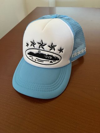 Cappello Corteiz Azzurro e Bianco