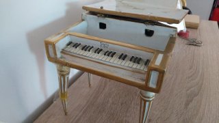 Mesa joyero antigua porcelana pintada a mano