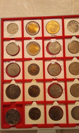 Colección monedas 5 y 10 euros conmemorativas