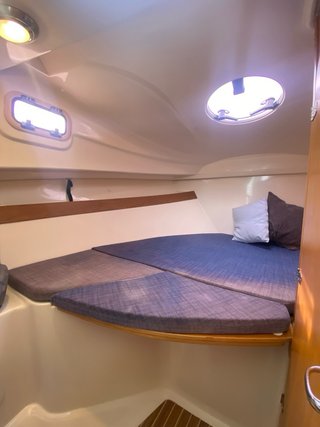 Barco Cabinado Sabor 750 FB