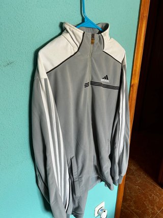 Chaqueta Vintage Adidas Gris y Blanca