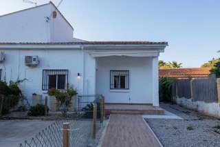 Casa pareada en alquiler en Rocafort