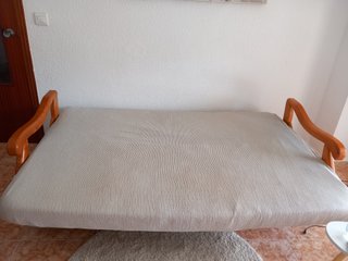 Sofá Cama Madera y Tela Beige