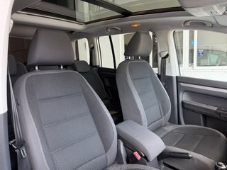 Volkswagen Touran 2011