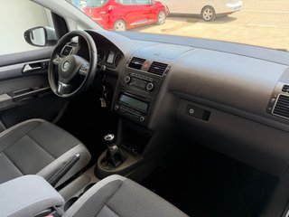 Volkswagen Touran 2011
