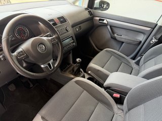 Volkswagen Touran 2011