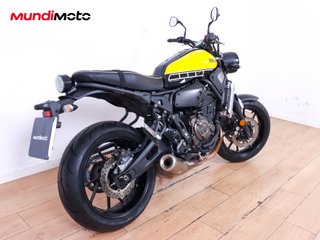 YAMAHA XSR 700