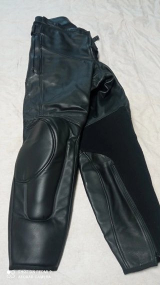 Pantalón cuero moto Dainese Talla 56