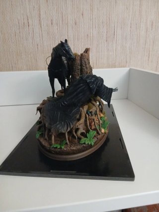 Diorama El Señor de los Anillos con vitrina