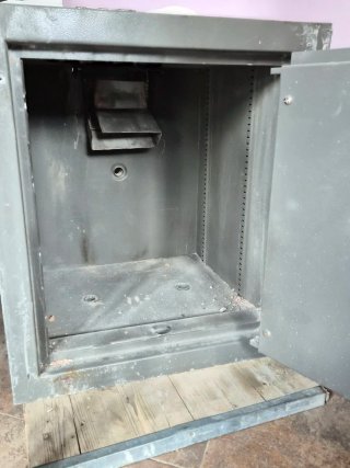 Caja Fuerte Metálica