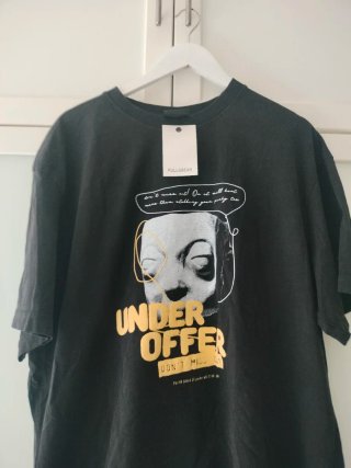 Camiseta Pull&Bear Negra Talla XL