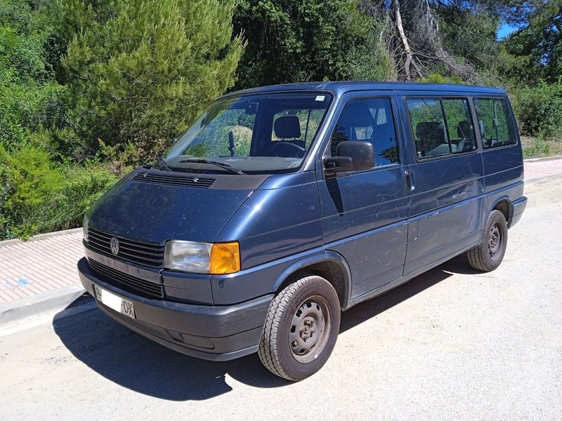 Volkswagen Caravelle GL - foto 1