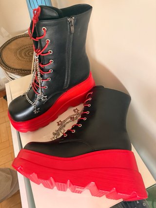 Botas Plataforma Góticas Alternativas Negro y Rojo