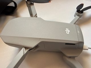 Pacchetto Drone DJI Mini 2 Fly More Combo