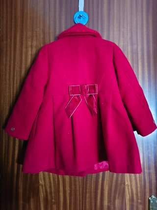 Vestido Little King + Abrigo Miranda Rojo