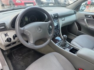 MERCEDES BENZ C180 K 1.8 i 143 CV UNICO DUEÑO