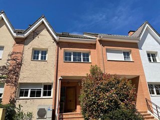 Casa adosada en alquiler en Villanueva de la Cañada en Villanueva de la Cañada