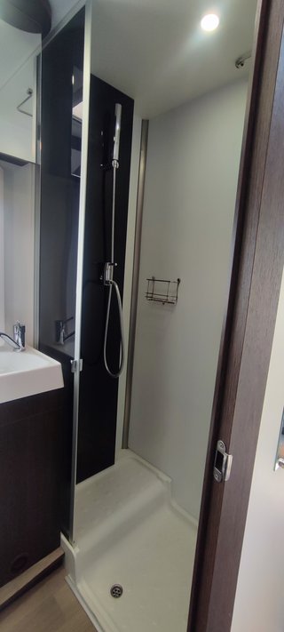 ALQUILER AUTOCARAVANA BENIMAR TESORO 440UP