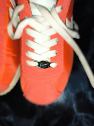 Zapatillas Nike Naranja y Blanco