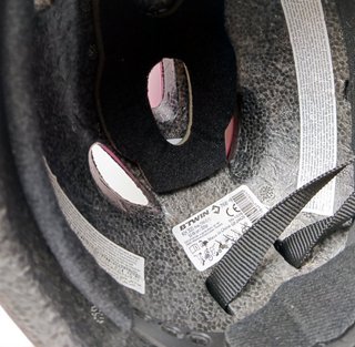 LOTE PATINES 4 RUEDAS NIÑO PROTECCIONES y CASCO
