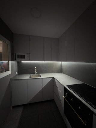 Montaje de cocinas a medida y reformas integrales.