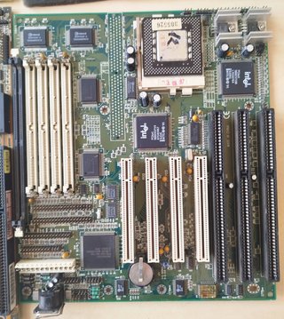 4 Schede Madre AT Vintage 486 Pentium