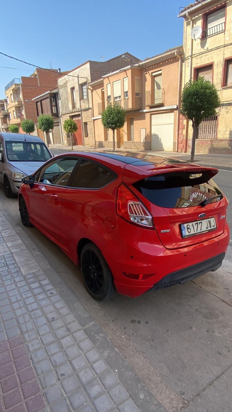 Ford Fiesta 2017 - foto 1