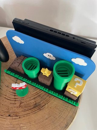 Supporto dock e joycon Nintendo Switch Super Mario