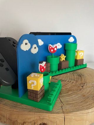 Supporto dock e joycon Nintendo Switch Super Mario