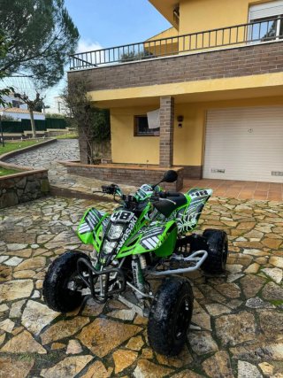 Kawasaki KFX400 Quad Motocross Verde