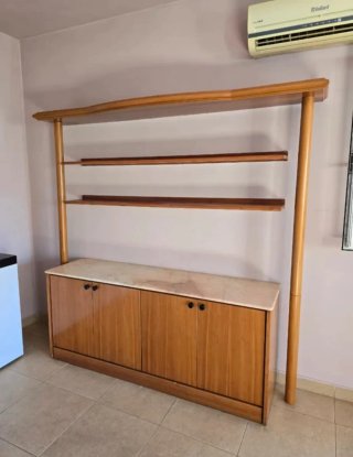 Regalo Mueble de salón madera y mármol