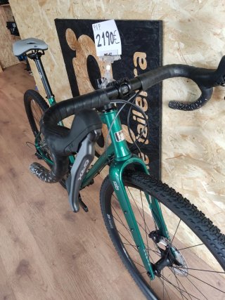 Bicicleta Gravel Marin Nicasio GRX 2x12