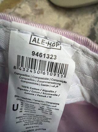 Lote de gorros infantiles variados