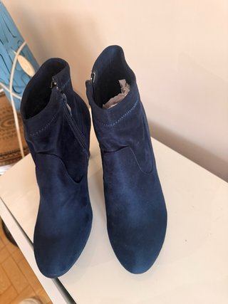 Botines Laika Azul Marino Talla 41