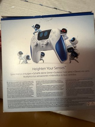 Mando PS5 DualSense Edición Limitada Astro Bot