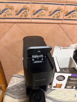 Cafetera Cecotec Negra
