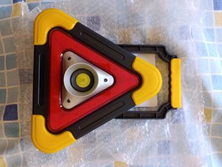 Luz de emergencia multifunción COB