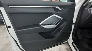 AUDI Q3 35 TFSI
