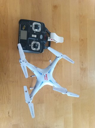 Drone Syma X5SW con telecomando
