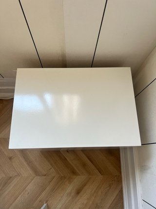Mesita de noche blanca Ikea
