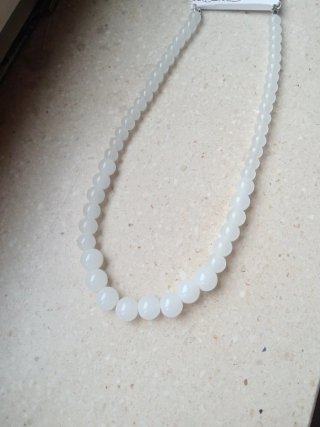 Collana donna bigiotteria palline bianche